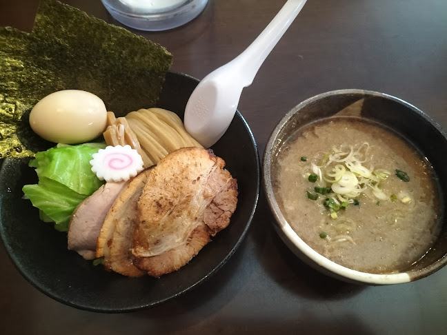 三角屋 暖 - 飲食業