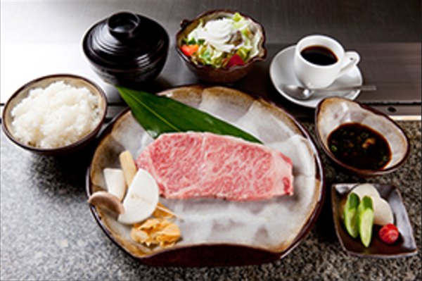 牛肉料理 神戸大井(ぎゅうにくりょうり おおいにくてん) - 飲食業