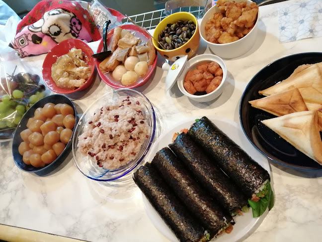 Opinii despre カラオケCafe&Bar『桜とたぬき』 în 門真市 - 飲食業