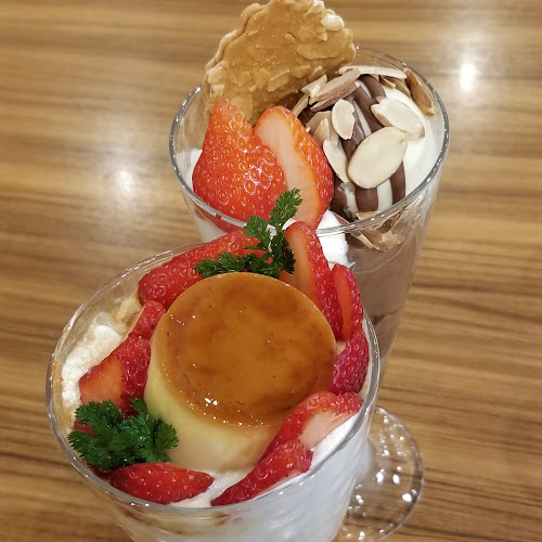 Comentarii opinii despre カフェモロゾフ 神戸ハーバーランドumie店