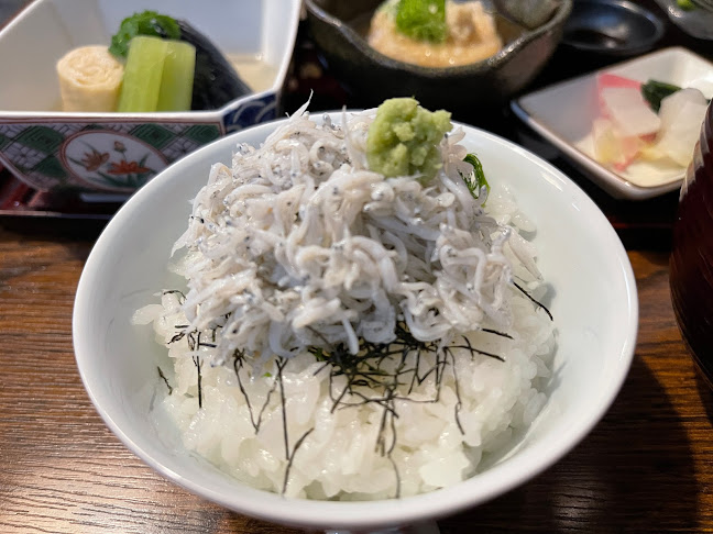 〒710-0055 岡山県倉敷市阿知２丁目１４−１