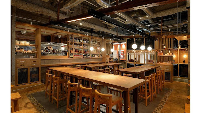 ワインの酒場。ディプント 大宮西口店