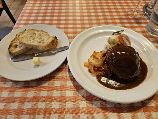 グリル十字屋 - 飲食業