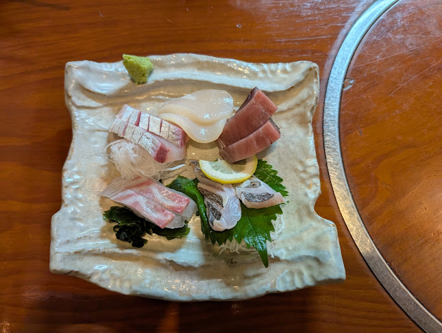 〒720-0062 広島県福山市伏見町２−１５