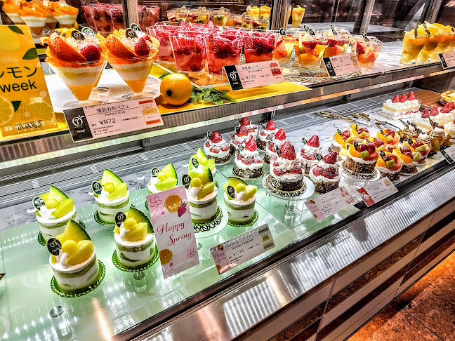 新宿高野 渋谷東急店 フルーツデザート屋さん