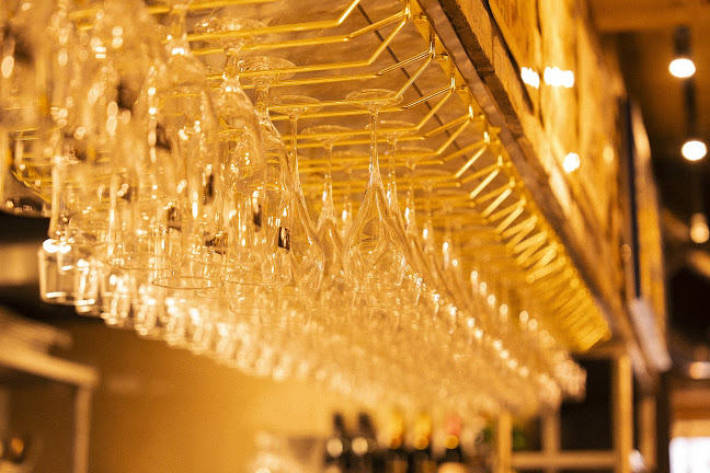 Opinii despre WINE RESTAURANT THE ATTACHMENT 横浜鶴屋町店 în 横浜市 - 飲食業