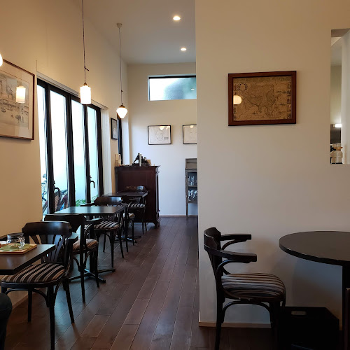 〒462-0038 愛知県名古屋市北区稚児宮通２丁目１６