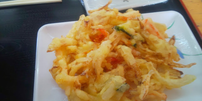 手打ちうどん のぶ屋 - 飲食業