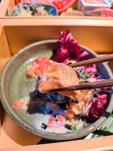 地産美食の小皿料理 農絆卓恵 - 飲食業