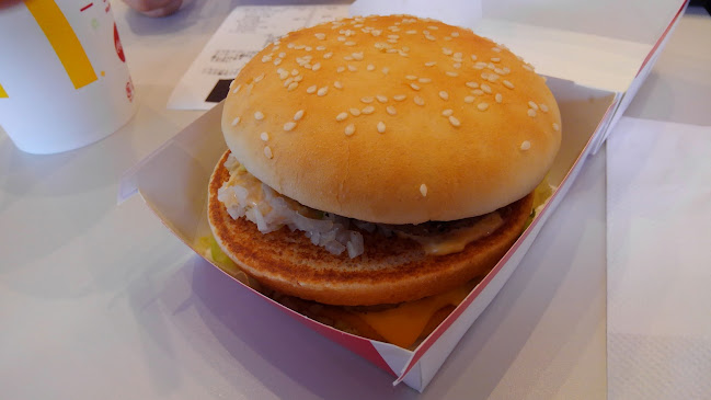 Opinii despre マクドナルド 福山蔵王店 în 富山市 - 飲食業