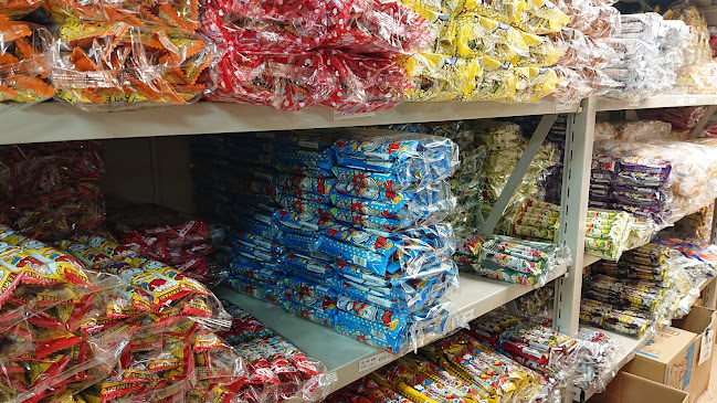 Comentarii opinii despre 駄菓子とおかしのみせ エワタリ