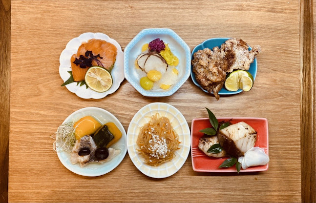 〒100-0014 東京都千代田区永田町２丁目１０−２