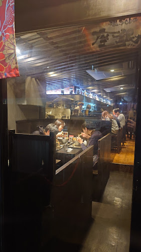 〒542-0081 大阪府大阪市中央区南船場３丁目９−６