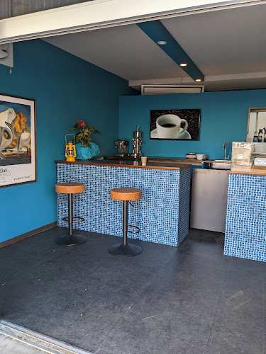 Opinii despre piccoro coffee în 宇部市 - 飲食業