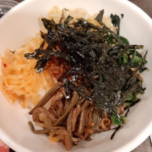 Opinii despre 焼肉ホルモンまるよし精肉店 天六店 în 大阪市 - 飲食業