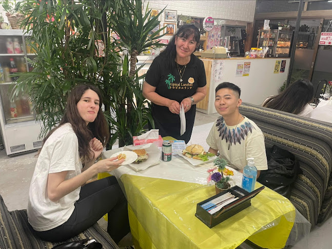 Comentarii opinii despre Tropical Lanches - トロピカル ブラジルの食品