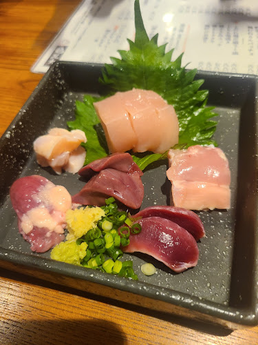 Opinii despre 炭火やきとり 鶏屋大 （けいやだい）千林 în 大阪市 - 飲食業