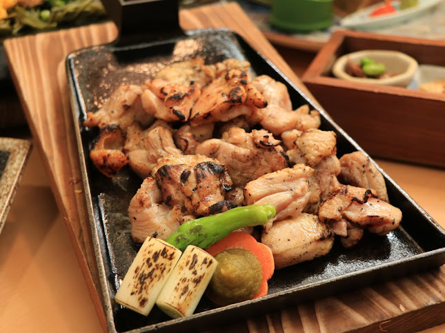 〒753-0056 山口県山口市湯田温泉１丁目７−３４ 生駒ビル 2F