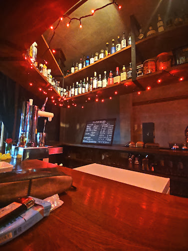 ジャングルジム＆ロック酒場まるお - 加須市