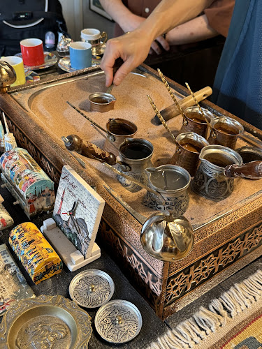 〒155-0031 東京都世田谷区北沢１丁目４５−２７