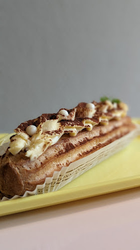 Comentarii opinii despre オーダーケーキ＆エクレア スクレ（SUCREE）