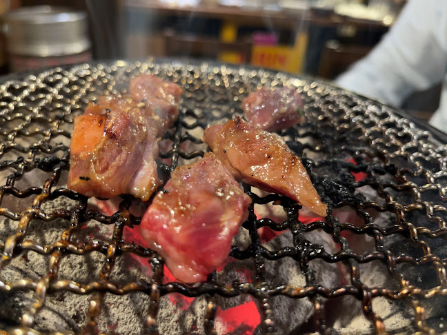 焼肉ろくなもんじゃねぇ - 飲食業
