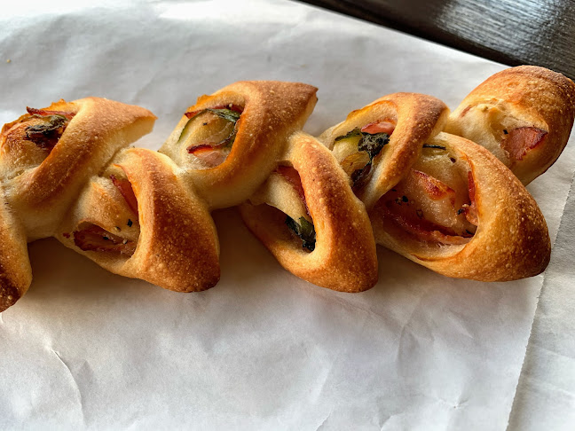 〒264-0033 千葉県千葉市若葉区都賀の台４丁目５−１６