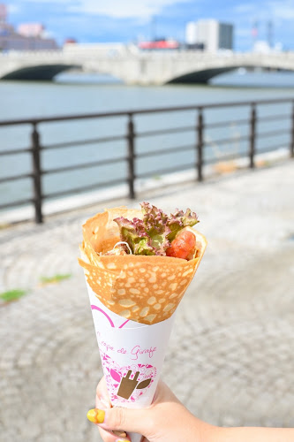 ジラフクレープ新潟万代店 - 新潟市