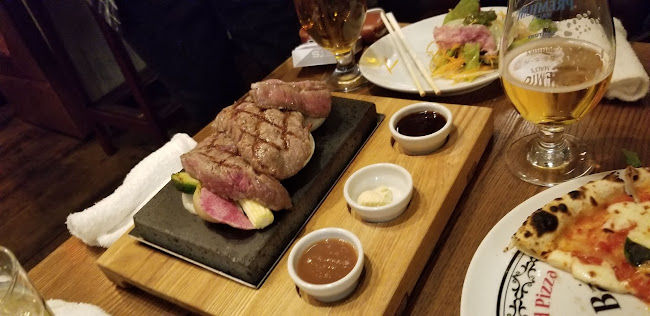 オステリア アル・ポンテ - 飲食業