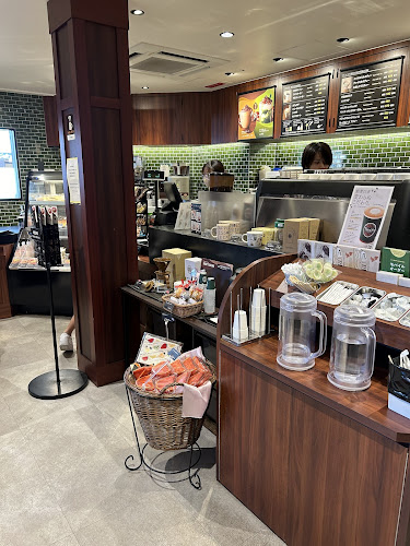 Comentarii opinii despre タリーズコーヒー ピアザ神戸店