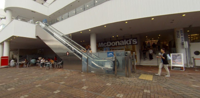 マクドナルド 横浜ベイクォーター店