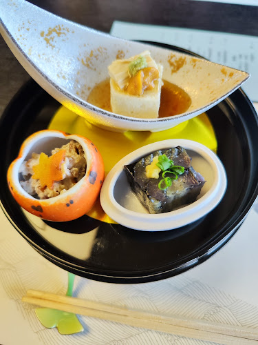 秋田車屋 日本料理 - 飲食業