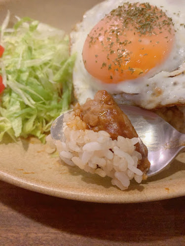 Comentarii opinii despre オーガニックカフェ&バーwaioliワイオリ