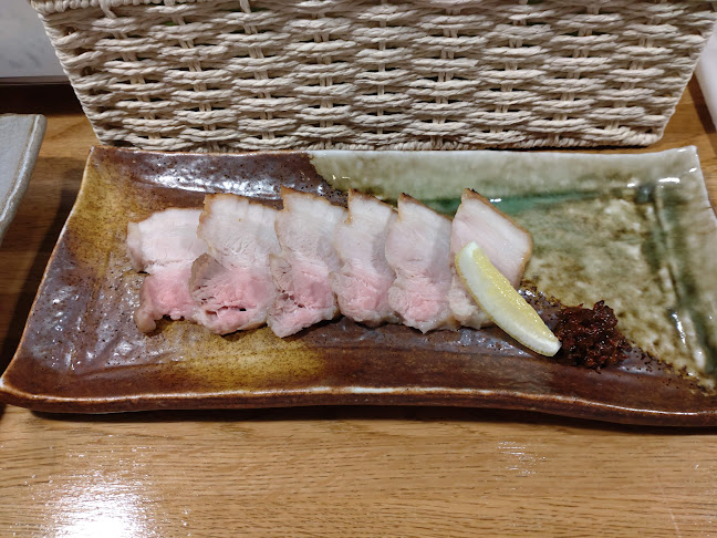 〒070-0033 北海道旭川市3条６丁目５６６−２ ヨネザワ第2ビル 地下１階