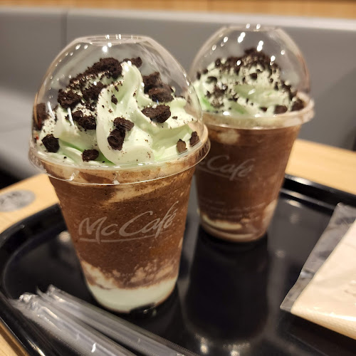 Opinii despre マクドナルド ２４８南岡崎店 în 岡崎市 - 飲食業