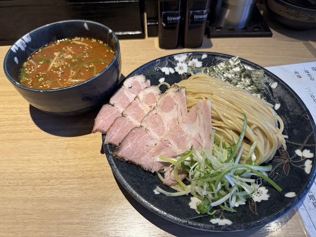 〒670-0923 兵庫県姫路市呉服町１８