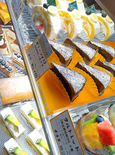 プティタムール - 飲食業