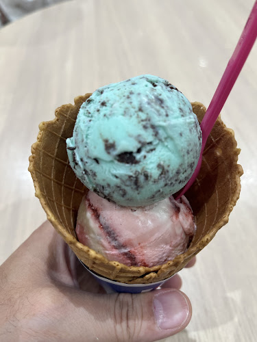 Opinii despre サーティワンアイスクリーム 大船イトーヨーカドー店 în 鎌倉市 - 飲食業