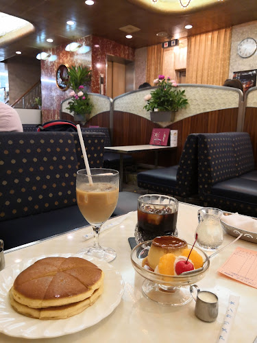 〒542-0071 大阪府大阪市中央区道頓堀１丁目７−４