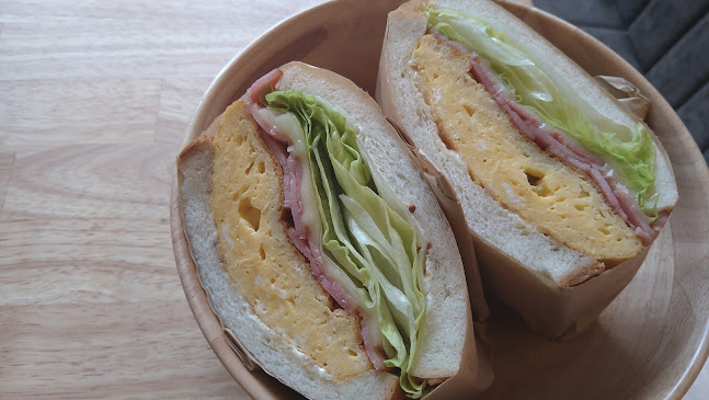 〒664-0895 兵庫県伊丹市宮ノ前１丁目３−７