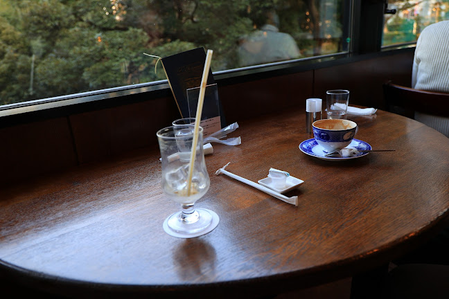 カフェ エリスマン