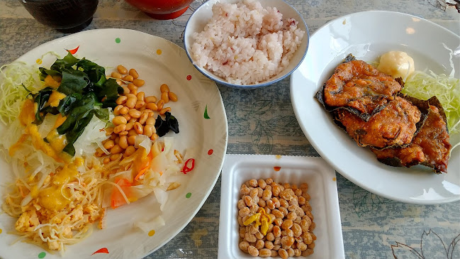 Opinii despre 工場レストラン健食たぬみせ în 松阪市 - 飲食業