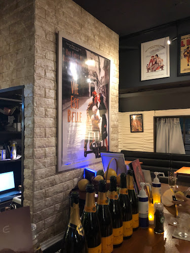 Comentarii opinii despre BAR New Cinema Paradise 赤坂見附