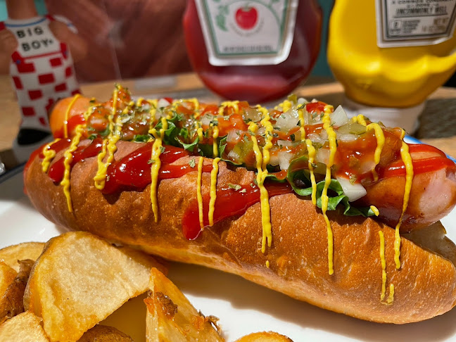 Comentarii opinii despre Chillax Burgers＆Wine