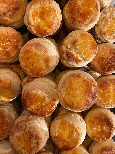 Comentarii opinii despre 焼き菓子 Komugi