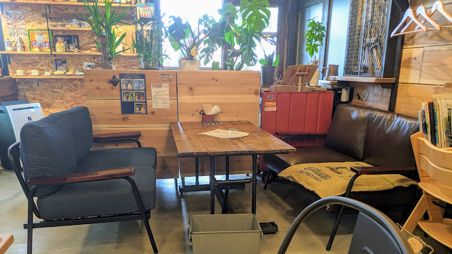 〒661-0982 兵庫県尼崎市食満５丁目２４−１