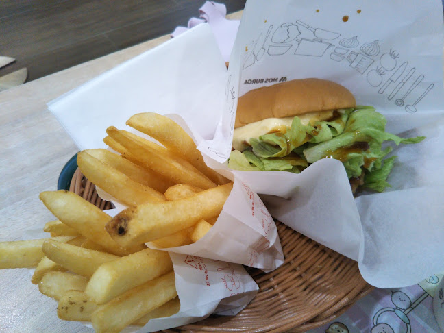 〒984-0015 宮城県仙台市若林区卸町１丁目１−１