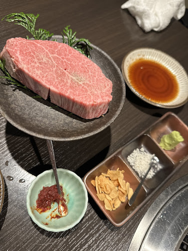 牛吟てつろく - 飲食業