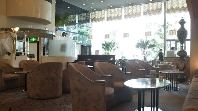 〒542-0076 大阪府大阪市中央区難波４丁目２−１ 難波御堂筋ビルディング2F