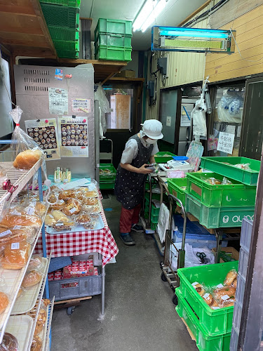 〒230-0011 神奈川県横浜市鶴見区上末吉３丁目４−２７